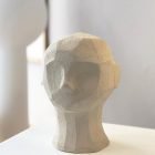 Skulptur Olufemi, Limestone