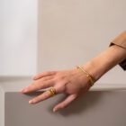 Armreif Omega, Edelstahl vergoldet