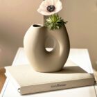 Vase Frodig, Sand