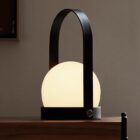 Carrie Tischlampe, Black