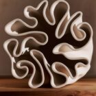 Dedali Vase h-18, Offwhite