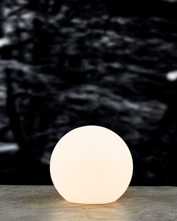 Solarleuchte Globe, weiss
